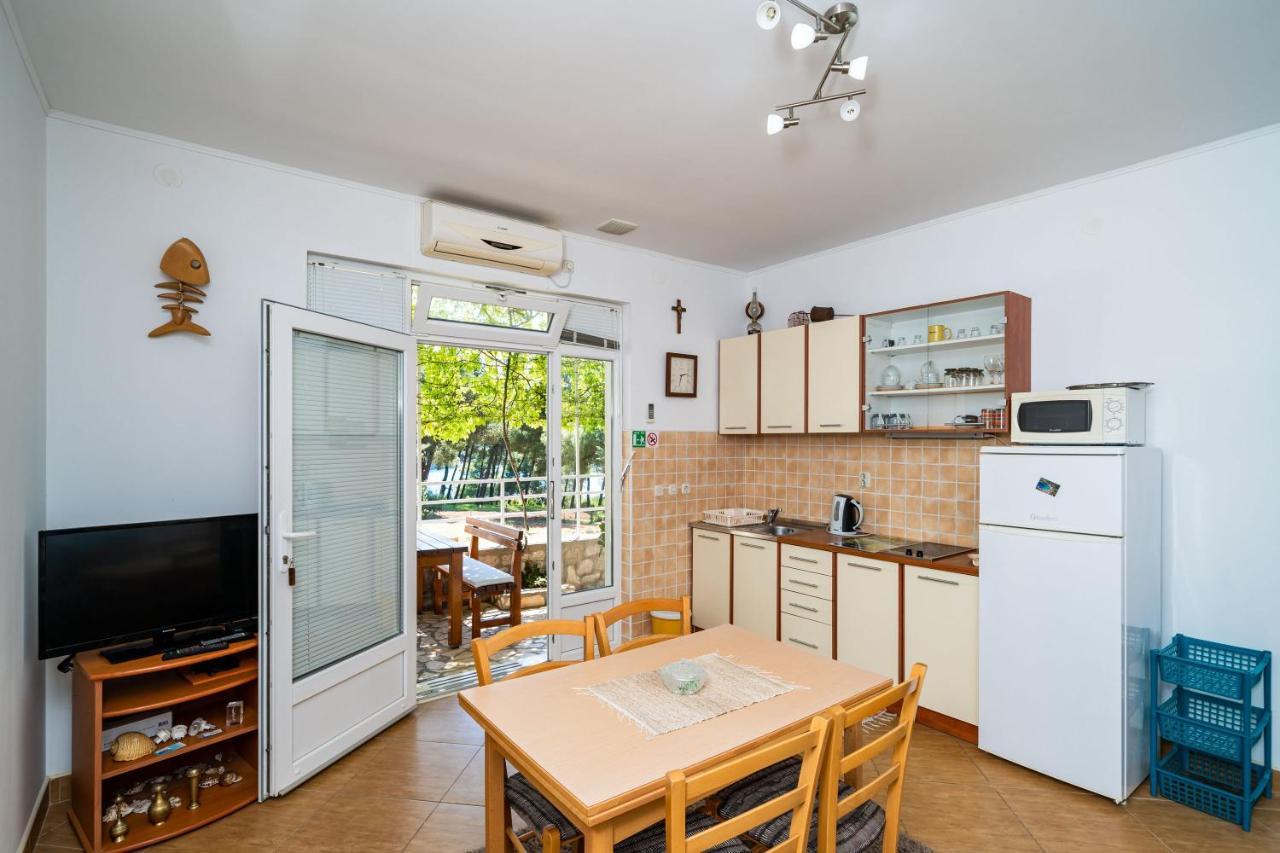 Apartment Zuljana 10233B ภายนอก รูปภาพ